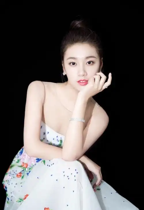 程砚秋图片程砚秋2017时装之夜盛典活动照