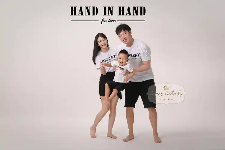 幸福的一家三口