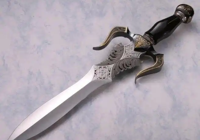 冷兵器时代---精美的匕首