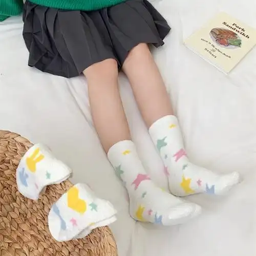 袜子女秋冬中筒袜白色可爱水貂绒日系堆堆袜毛绒袜子甜美ins学院