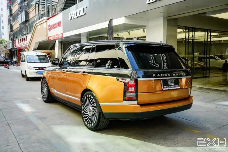 改色膜最火的颜色 路虎揽胜改双拼色案例分享