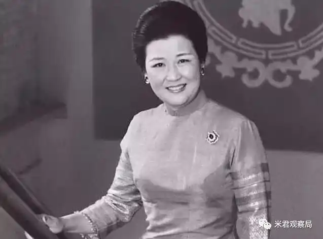 蒋介石有妻妾4个,为何只有一个儿子和养子?真相很简单