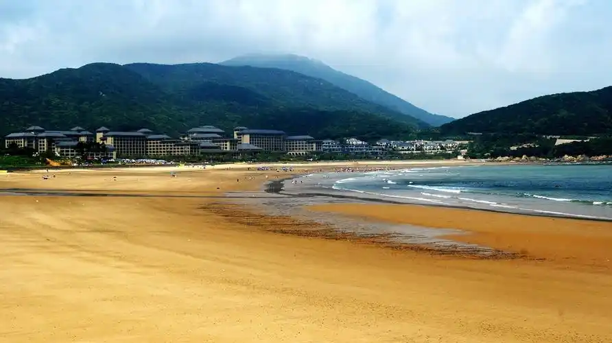 宁波方特东方神话白加黑烟花秀&朱家尖南沙沙雕海滨浴场二日游