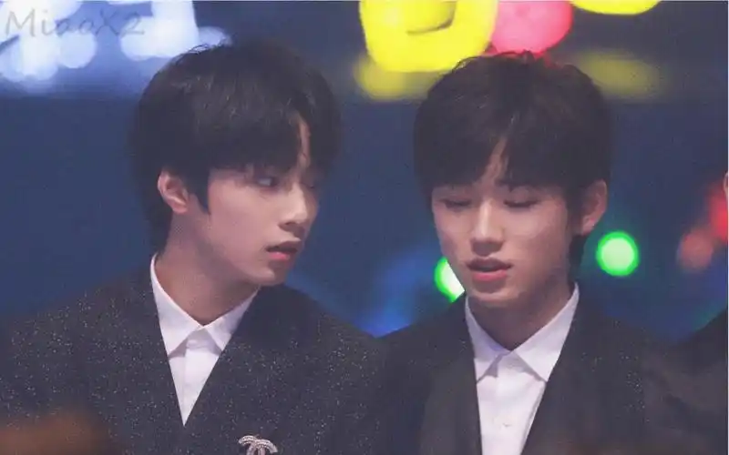 【文轩】各大高能名场面|糖分过量 自备氧气|tnt竹马cp甜!甜!甜!