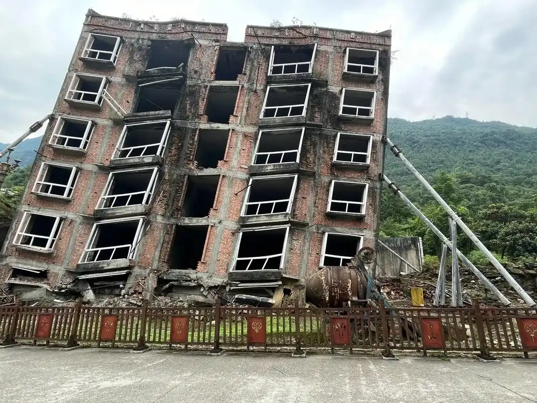 北川地震纪念馆,北川老县城遗址.#512北川地震纪念馆 da - 抖音
