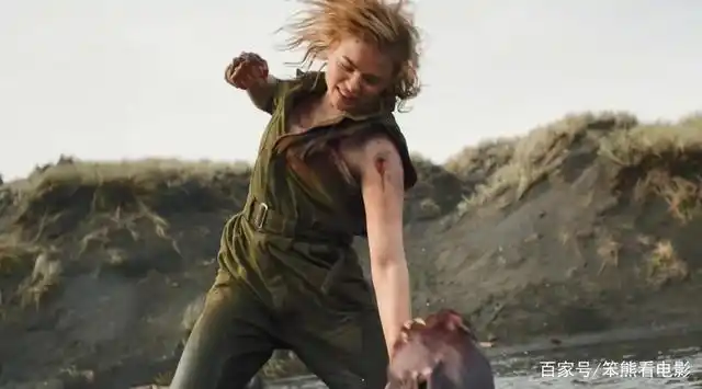 由华裔女性罗丝安妮·梁导演, 科洛·莫瑞兹,尼克·罗宾森,卡兰·马尔