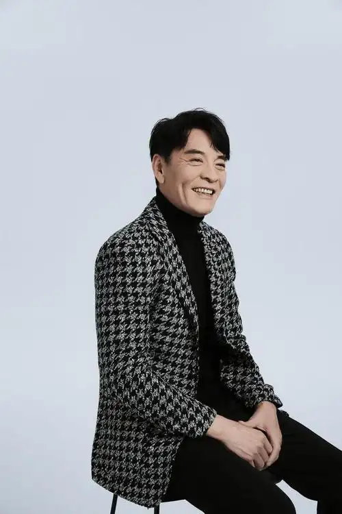 刘威:我想演一个伟大的中国农民丨人物