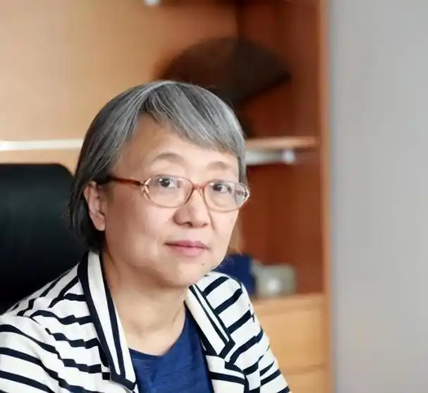 袁钧瑛:上海高考状元,留美学子却常返祖国