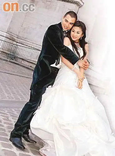 张柏芝弟弟张柏文将与拍拖年半的女友fiona kei拉埋天窗,早前张柏文豪