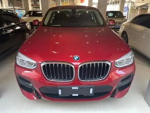 温州2021年6月宝马宝马x42021款xdrive25im运动套装红色手自一体