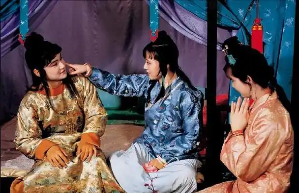 探春和宝玉私下里说了什么(探春为啥亲近贾宝玉)(6)