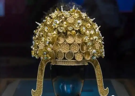 凤冠如何走入民间,解密古代妇女头冠的演变