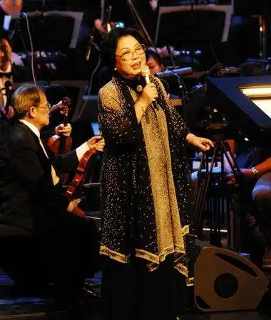 资料:民族歌剧《白毛女》艺术总监--王昆