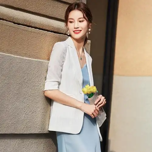白色西装外套女薄款夏季小个子休闲百搭短款修身棉麻职业西服