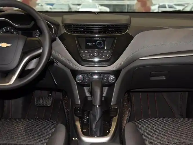 上汽通用雪佛兰 迈锐宝 2016款 1.6t 自动舒适版