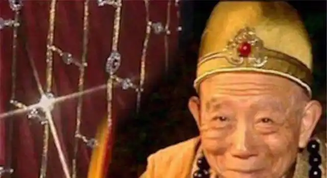 抢走唐僧袈裟,黑熊精就敢开"佛衣大会"?