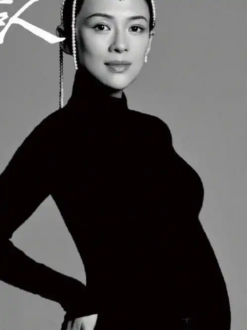 4位女星的"孕肚照",杨颖应采儿身材苗条,最后一位胖到认不出