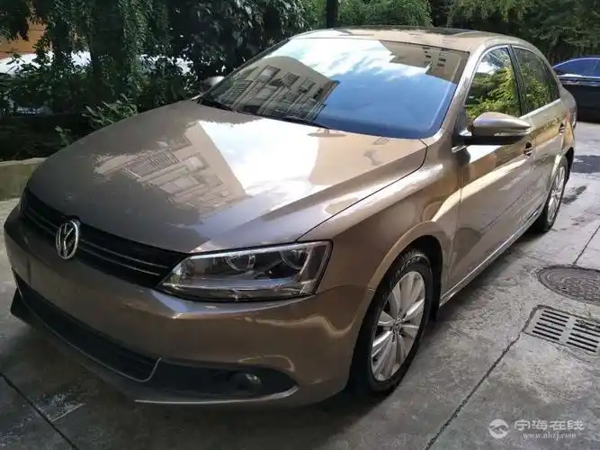 大众速腾16mt高配香槟色售价768万元