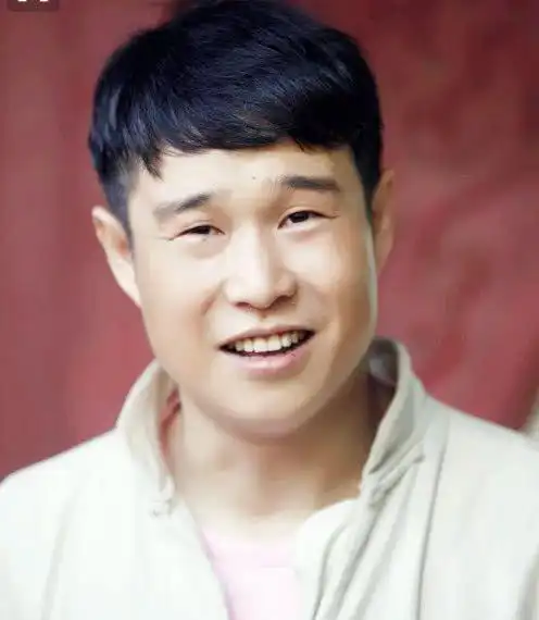 小沈阳晒女儿照片女儿大变模样现在惊艳人心