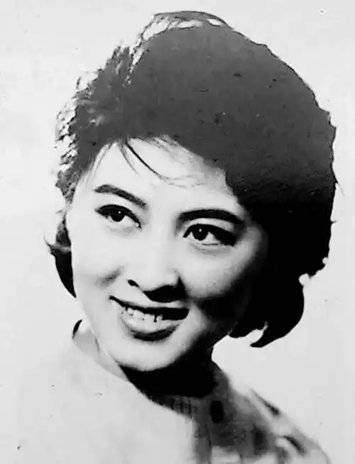 诞辰79周年纪念:一生只演两部电影,却有着美丽与悲苦的人生_刘三姐