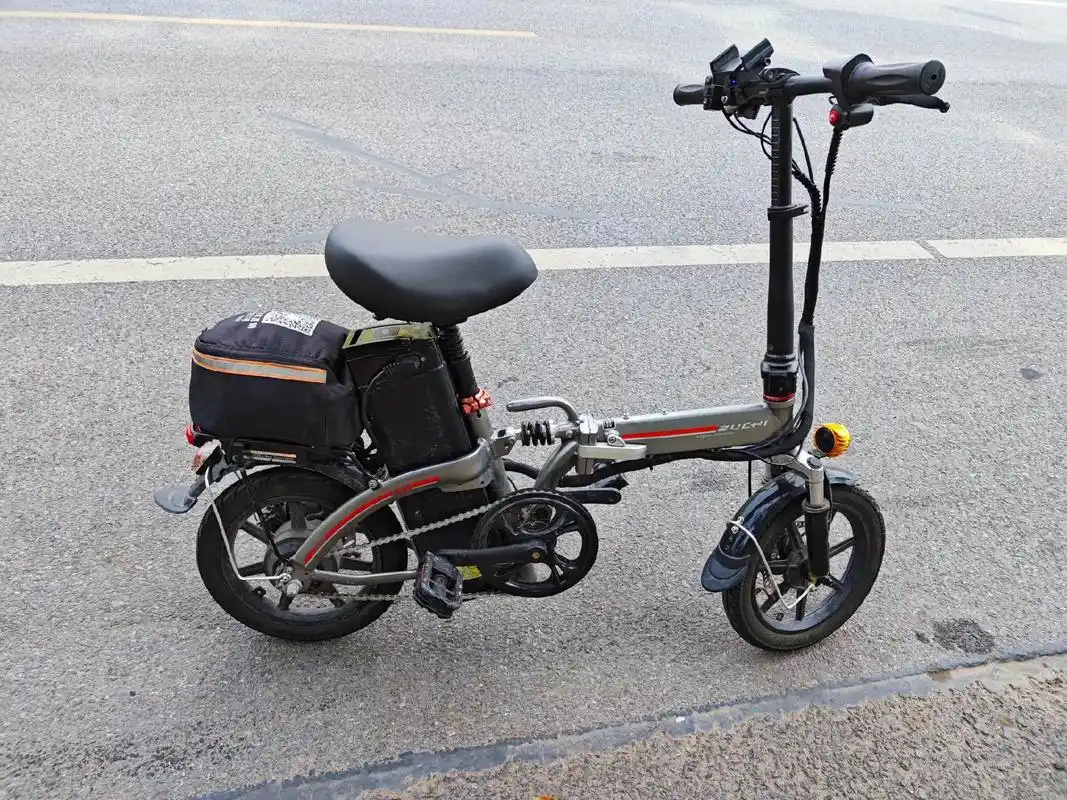 二手折叠电动自行车.专业代驾折叠车,52v30安电池,新车一 - 抖音