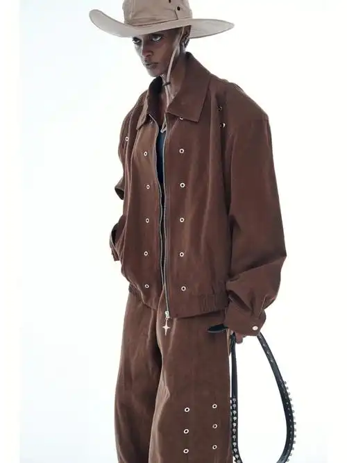 深褐色牛仔气眼外套