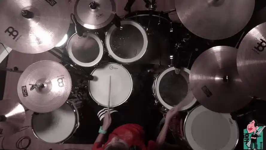 萧彦东 - kaiser roll_哔哩哔哩 (゜-゜)つロ 干杯~-bilibili