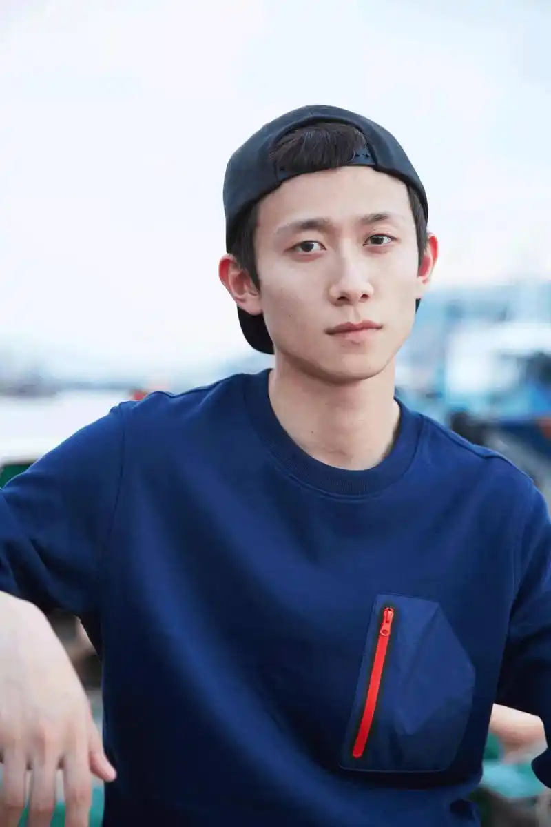 张一山很累但是答应别人的事就不能出尔反尔