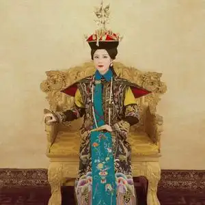 影楼拍摄写真女古装主题清朝皇后清朝贵妃旗服走秀演出服装贤后赋
