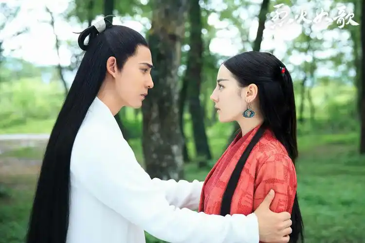 迪丽热巴dliraba——怡见