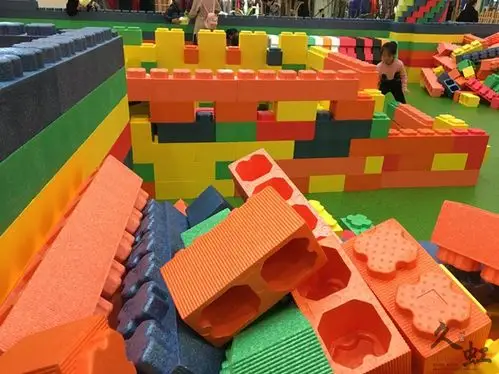 大型积木乐园大号儿童epp拼搭积木城堡室内超大块泡沫游乐场设备