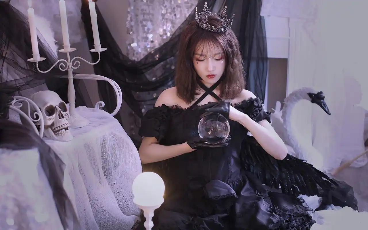 暗黑哥特风美女高清桌面壁纸