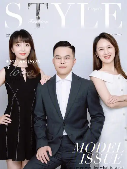 天真蓝三人团队形象照