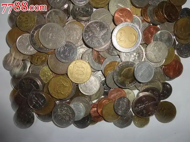 各种各样外国硬币200枚