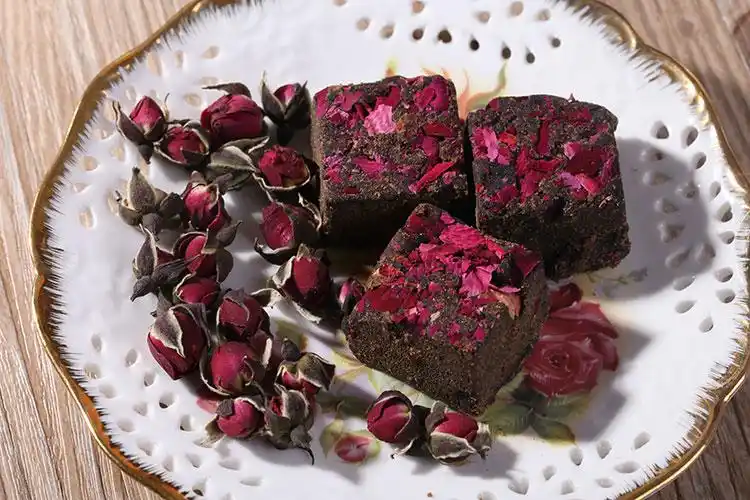 云南古法玫瑰红糖黑糖 产后月子经期红糖 纯甘蔗手工玫瑰红糖块