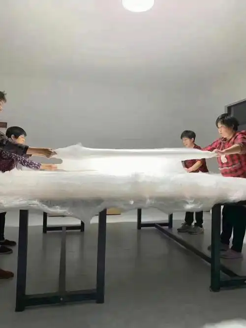 蚕丝被节日福利