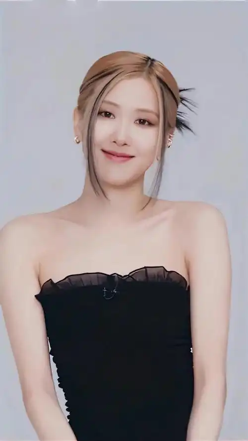 朴彩英挑染新发色