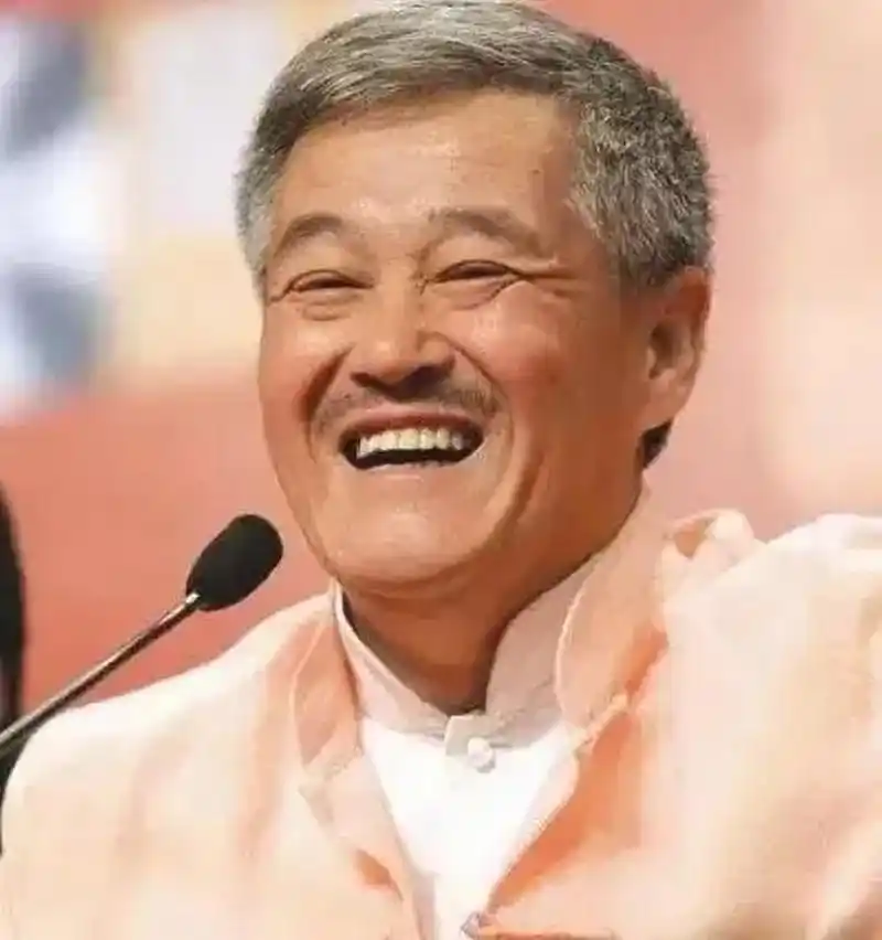 我国知名喜剧表演艺术家,国家一级演员,小品演员,东北二人转教授…赵