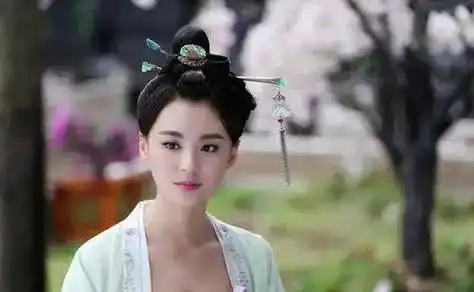 美人制造超豪华阵容美女群像,迪丽热巴5分钟领盒饭,17