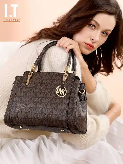 女士名牌包包时尚大气品牌真皮女包中年妈妈包奢侈品专柜正品大牌