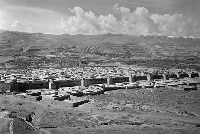 老照片中的丹噶尔古城青海省湟源县