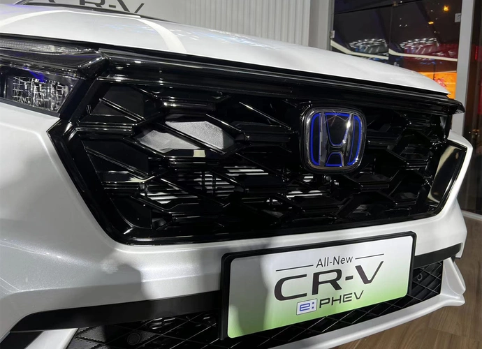 纯电续航73km,24.59万起售,本田crv插电混动版上市!