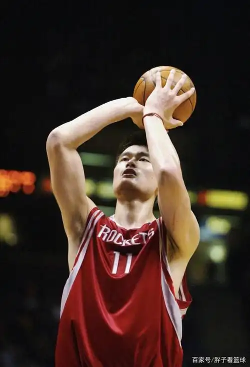 姚明新秀赛季的十大精彩比赛