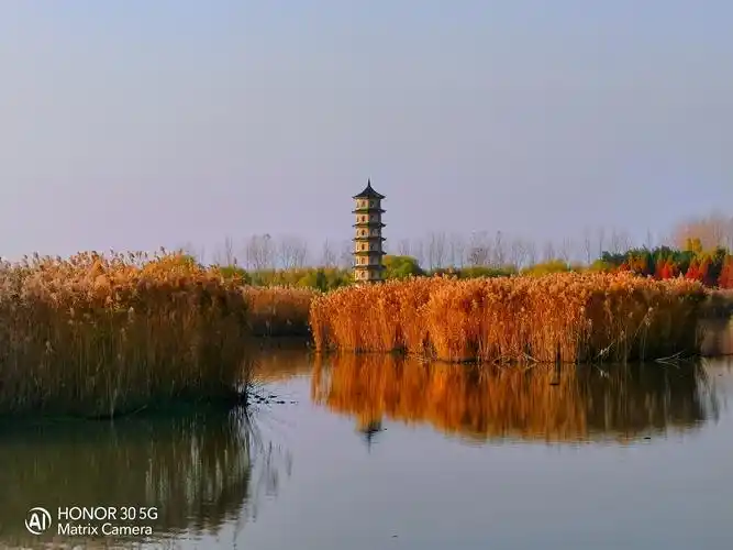美丽大纵湖,自在东晋城,大纵湖,东晋城:位于盐城市盐都区大纵湖镇.