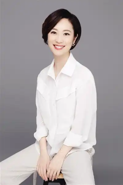 郑州电视台主持人管理部副主任首席主播米娜