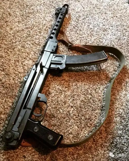 二战经典前苏联pps43式762mm冲锋枪