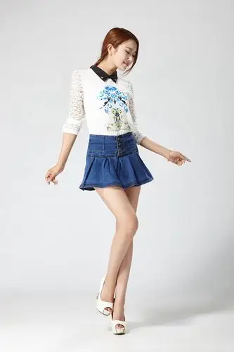 韩版短款低腰牛仔半身裙女包臀裙女装牛仔短裙厂家地摊货源