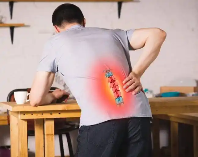 腰肌劳损是坐出来的4个简单动作轻松缓解腰部不适不妨试试