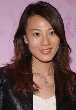 组图明星发型tvb美女康华教你展妩媚风情4