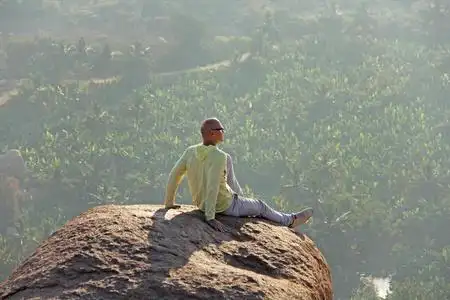 寺庙在亨比图片